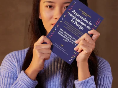 Darija book taking by a women